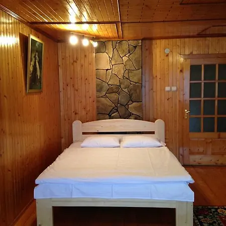 Usadba Tatarchik Hotel Tatariv