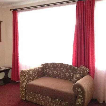 Hotel Usadba Tatarchik Tatariv